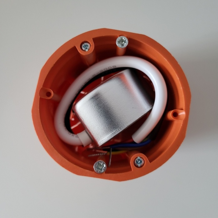 Rysunek techniczny zasilacza LED do puszki A3012Y marki MW Power